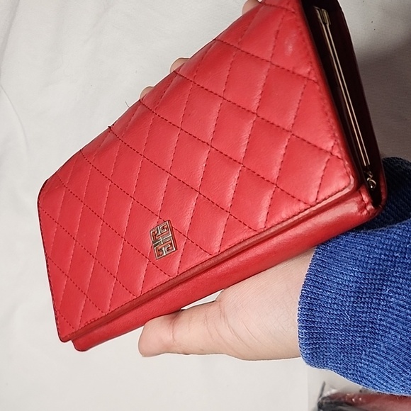 Host pick😍 Givenchy Quilted Long Flap Wallet Red Lambskin converter Crossbody - Picture 15 of 16